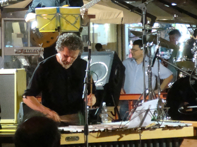i_jes_band_04