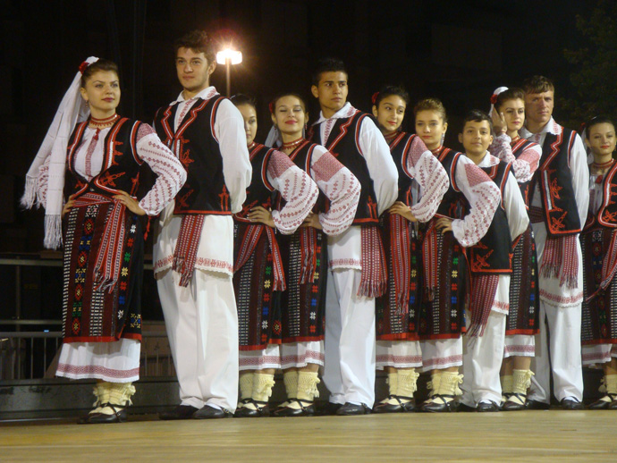 festival_folklore2013
